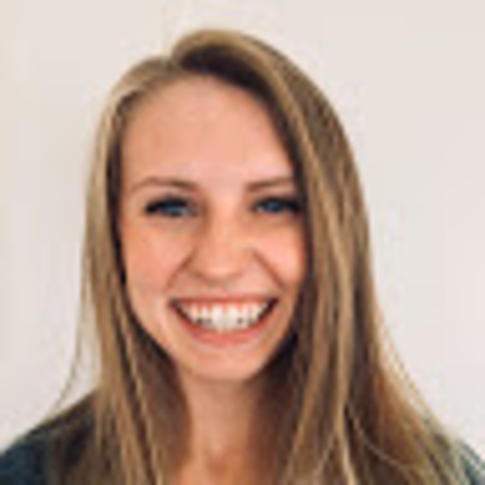 Meet your Posher, Mackennea